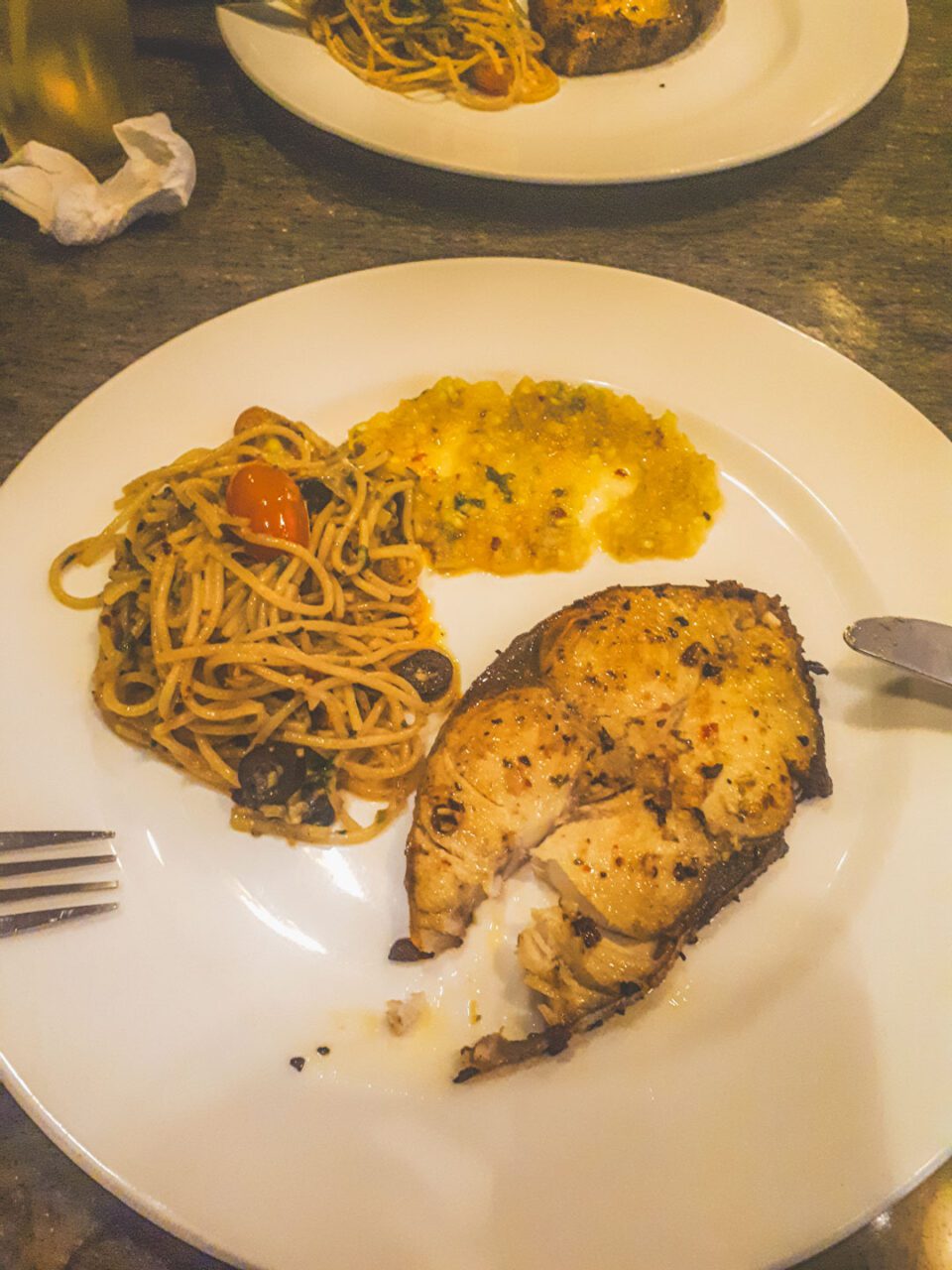 Kolacja w Fort Kochi - grillowana ryba, świeży makaron i ten przytulny, nadmorski klimat