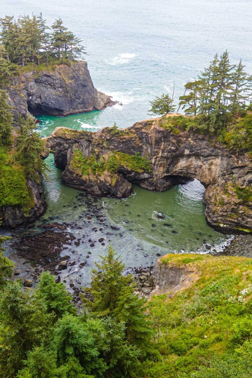 Natural Bridges, Oregon