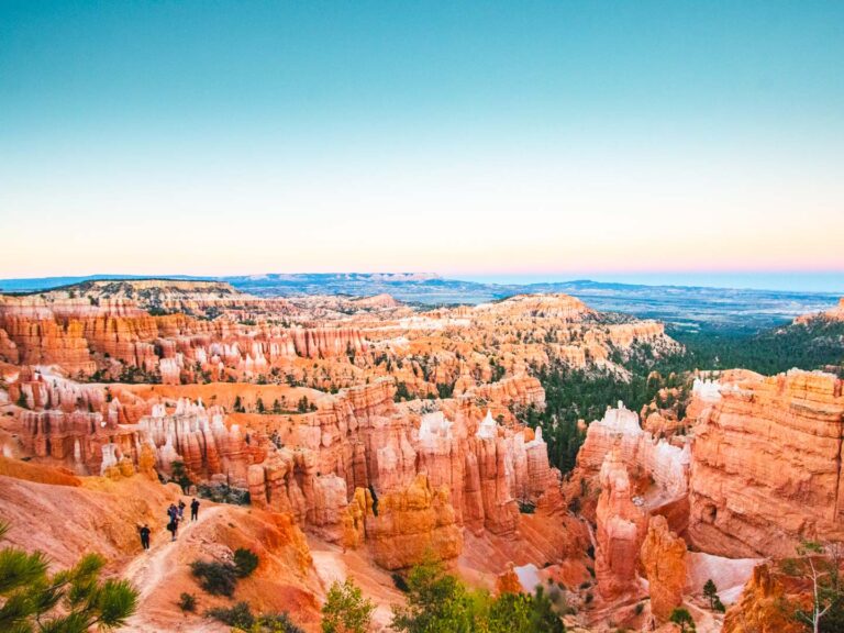 9 Best Hikes in Bryce Canyon for Your First Visit