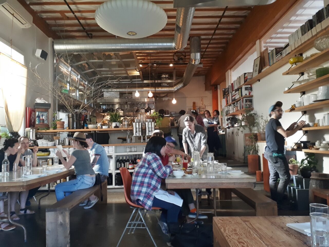 Gdzie zjeść w Portland? W Han Oak, która serwuje wyśmienitą kuchnią koreańską