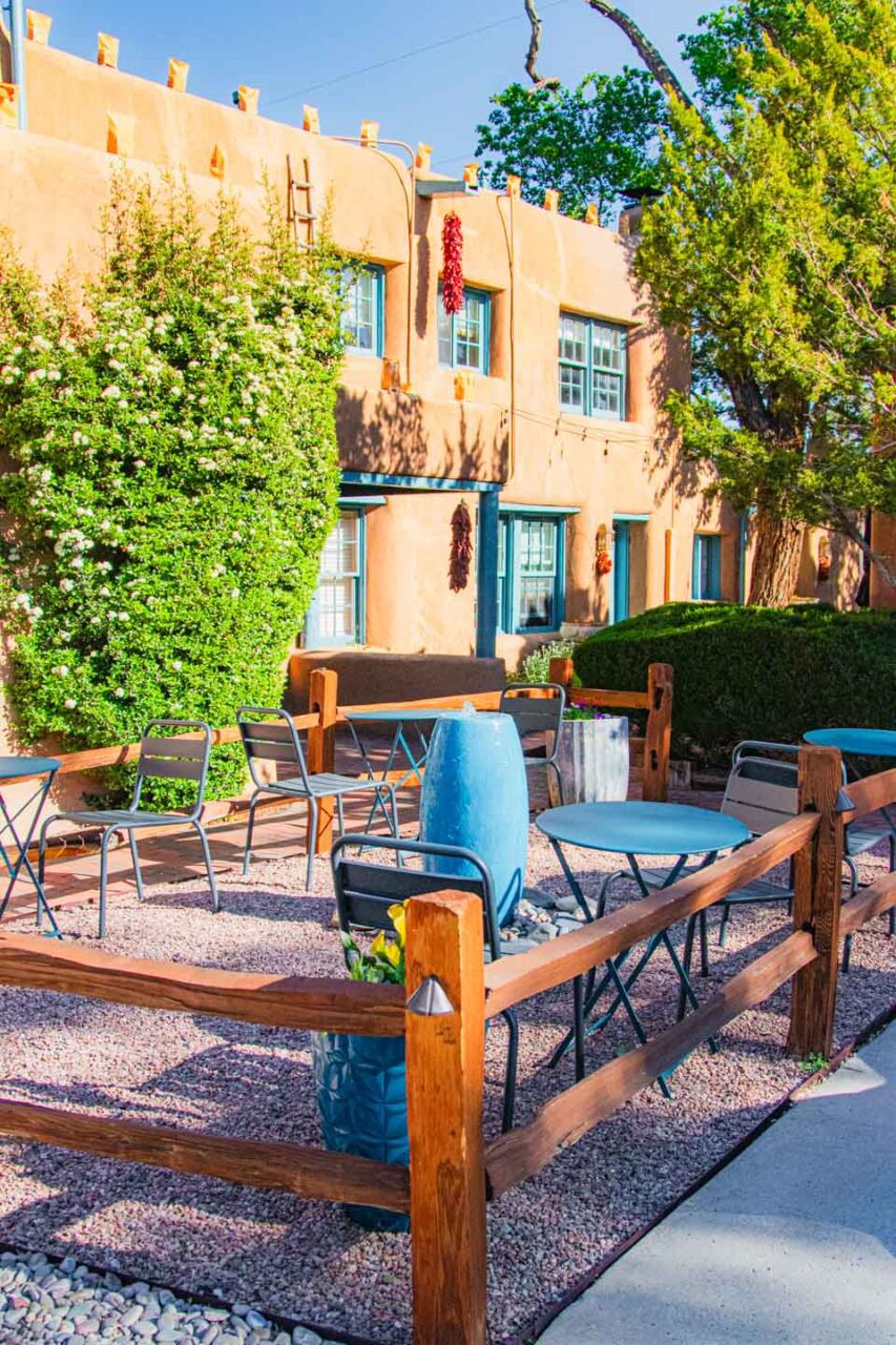 The ideal patio for morning coffee… but breakfast is missing