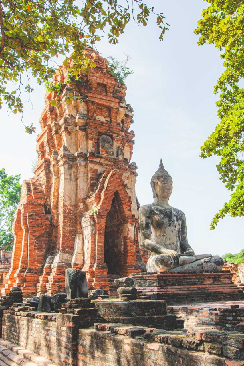 Wat Mahathat - iconic ruins, Buddha statue, sacred vibe