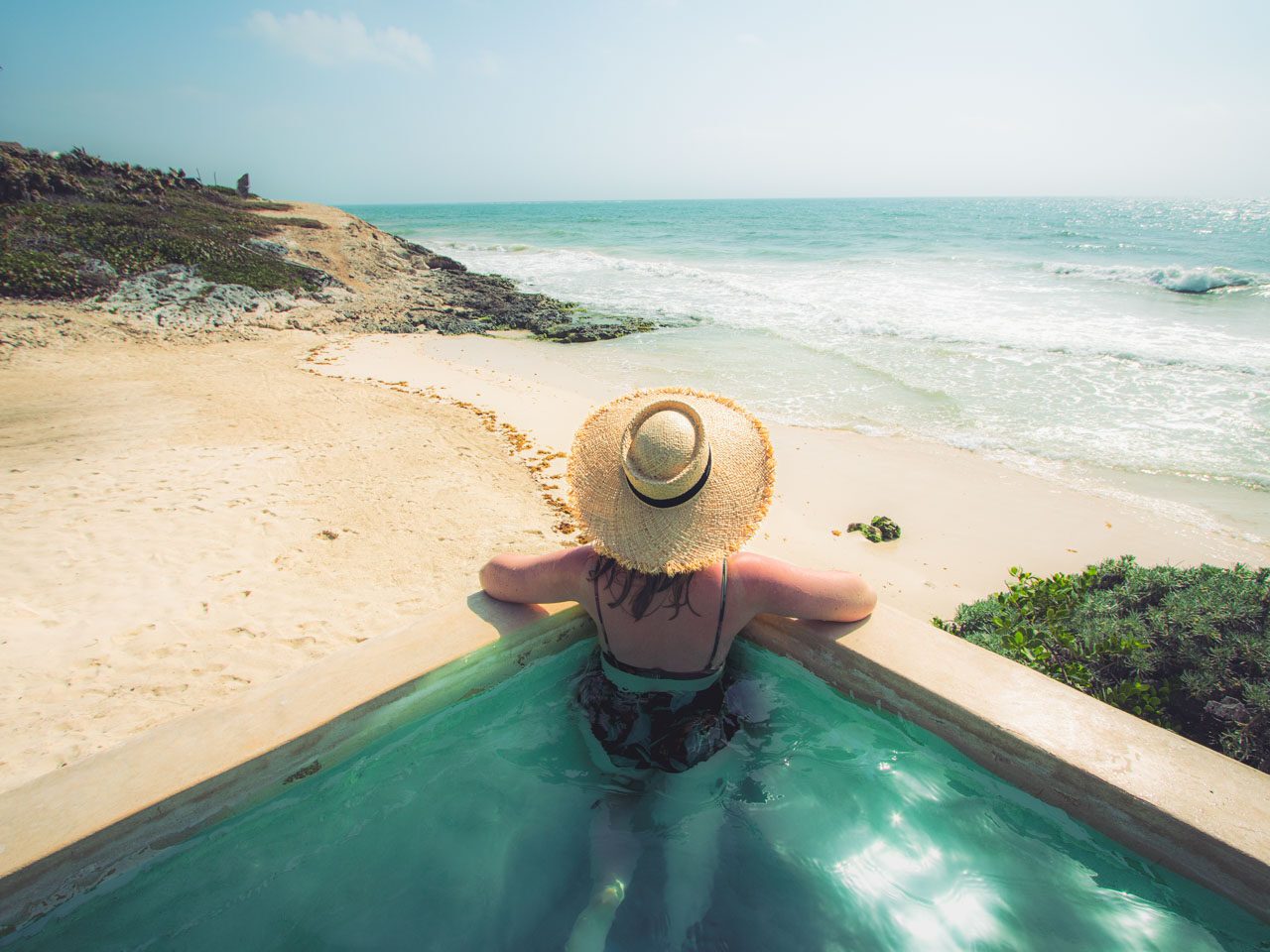 gdzie-spac-w-tulum-runawayann-basen