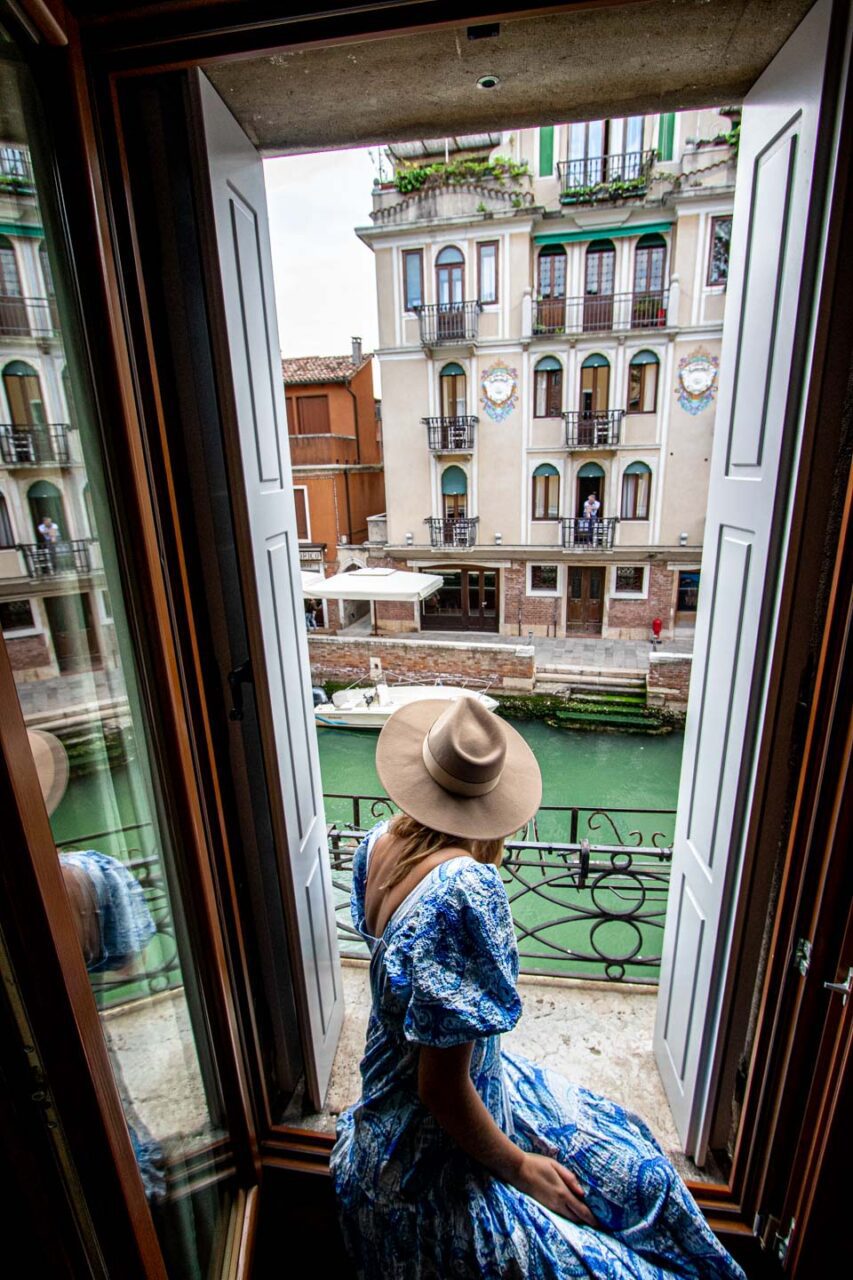 A moment of pause during slow travel in Venice