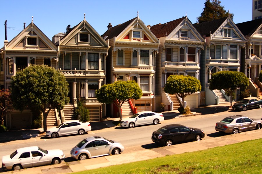 Kamienice przy Alamo Square w San Francisco