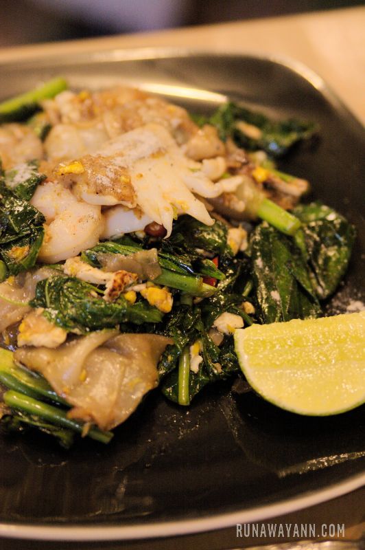 Stir-fry with seafood, Mr KAI Restaurant, Chiang Mai, Thailand