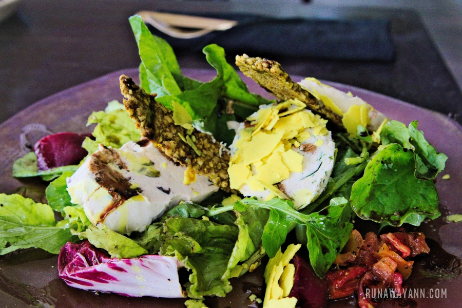 Moksa w Ubud to świetna roślinna restauracja, gdzie każde danie przypomina kulinarne dzieło sztuki