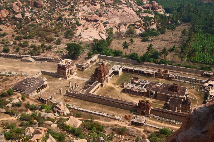 Świątynia Achyutaraya, widok ze wzgórza Matanga, Hampi, Karnataka, Indie