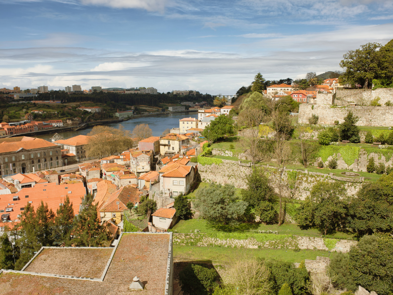 Jardim das Virtudes is scenic oasis offering tranquility in Porto's heart