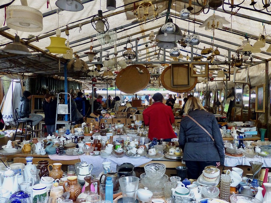Flea market in Berlin, Germany, credit: Wikimedia Commons