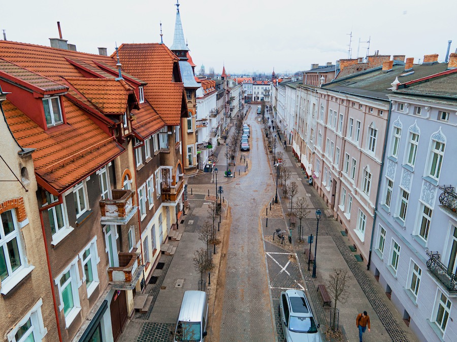 Gdańsk Wrzeszcz to dynamiczna i rozpoznawalna dzielnica miasta, oferująca bogatą gamę atrakcji kulturalnych i rozrywkowych