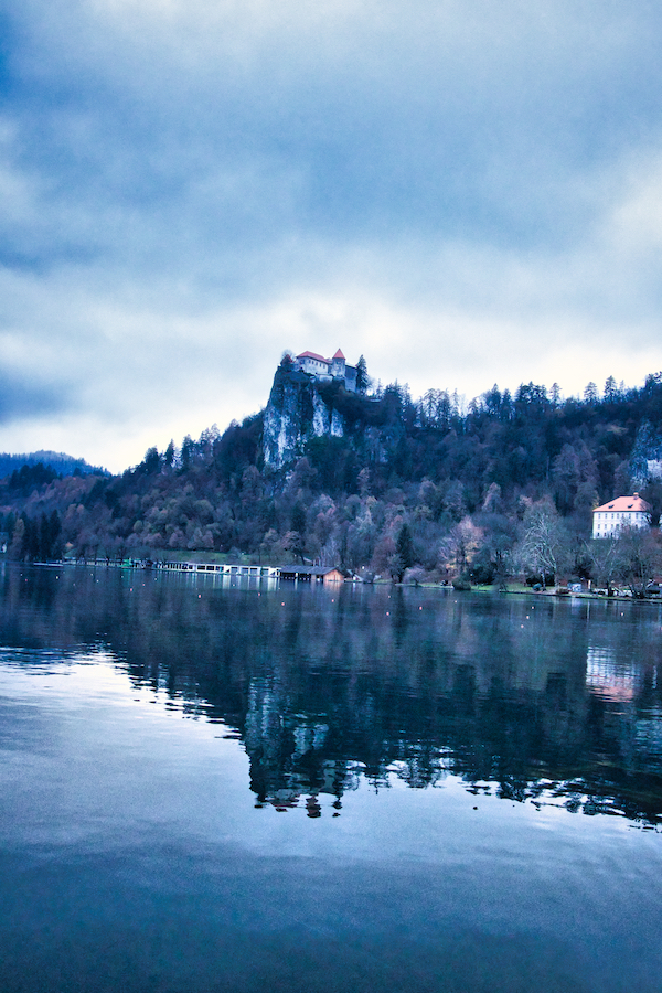 Jezioro Bled w Słowenii to idealna destynacja na kamperowe wakacje