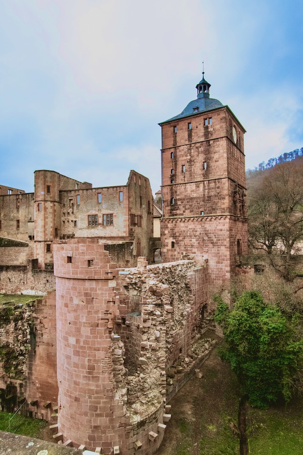 The Heidelberg Castle attracts tourists from all over the world with its architecture and history