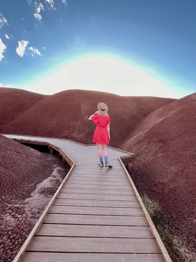 The Painted Hills offer variety of easy and short trails for hiking enthusiasts