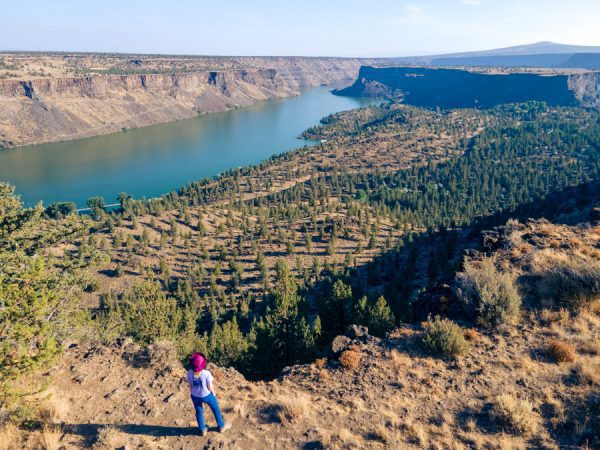 Oregon's Hidden Gem: A Scenic Drive Through Time