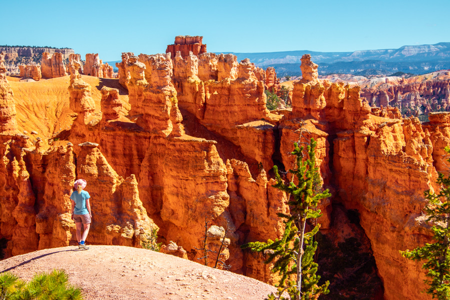 Bryce Canyon National Park is a paradise for hiking lovers