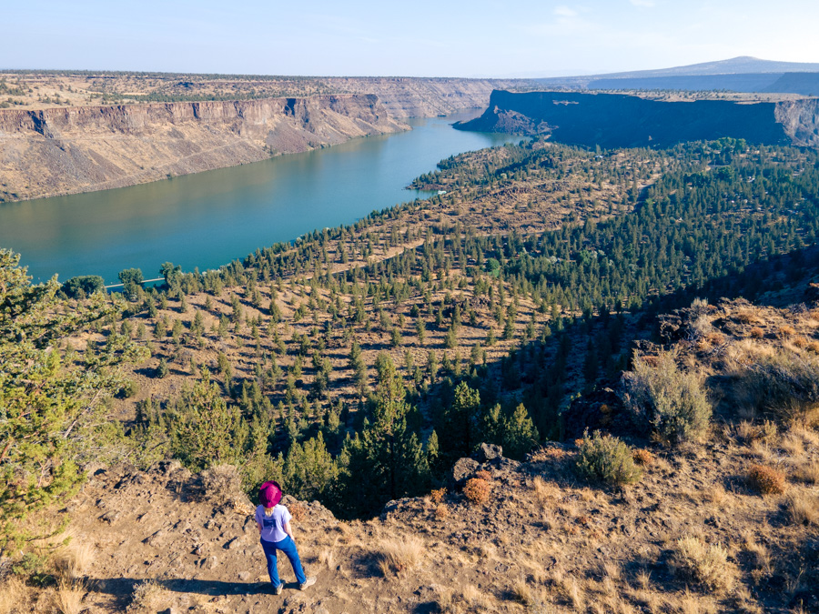 Cove Palisades State Park zachwyca pięknym jeziorem i malowniczymi kanionami