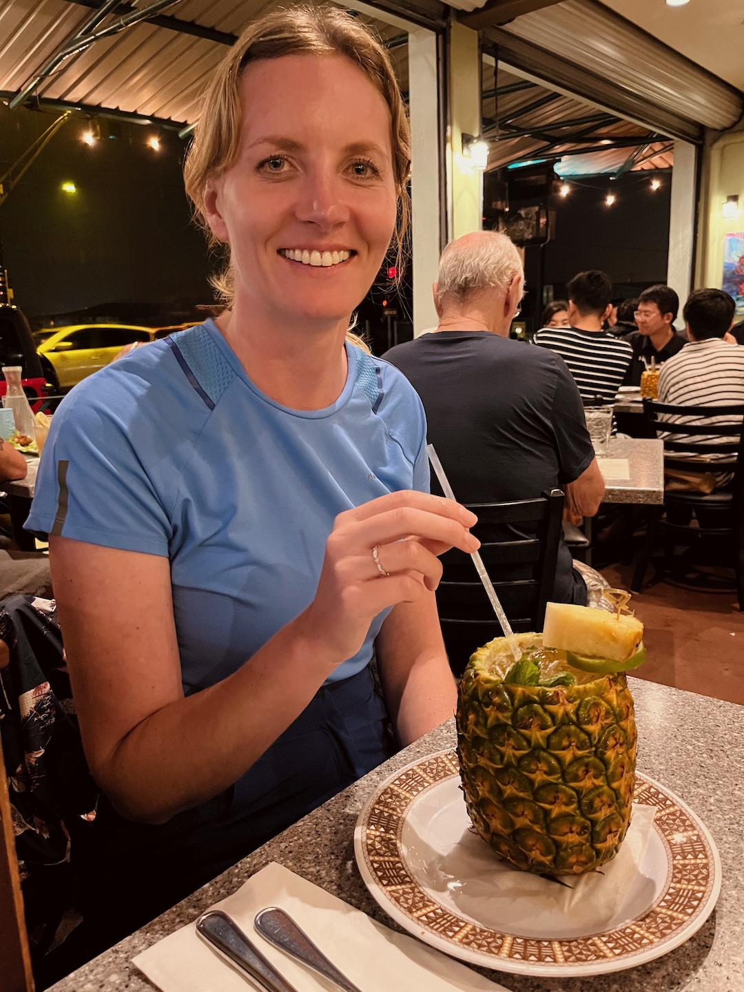 Pineapples Island Fresh Cuisine w Hilo to idealne miejsce na wieczorne wyjście