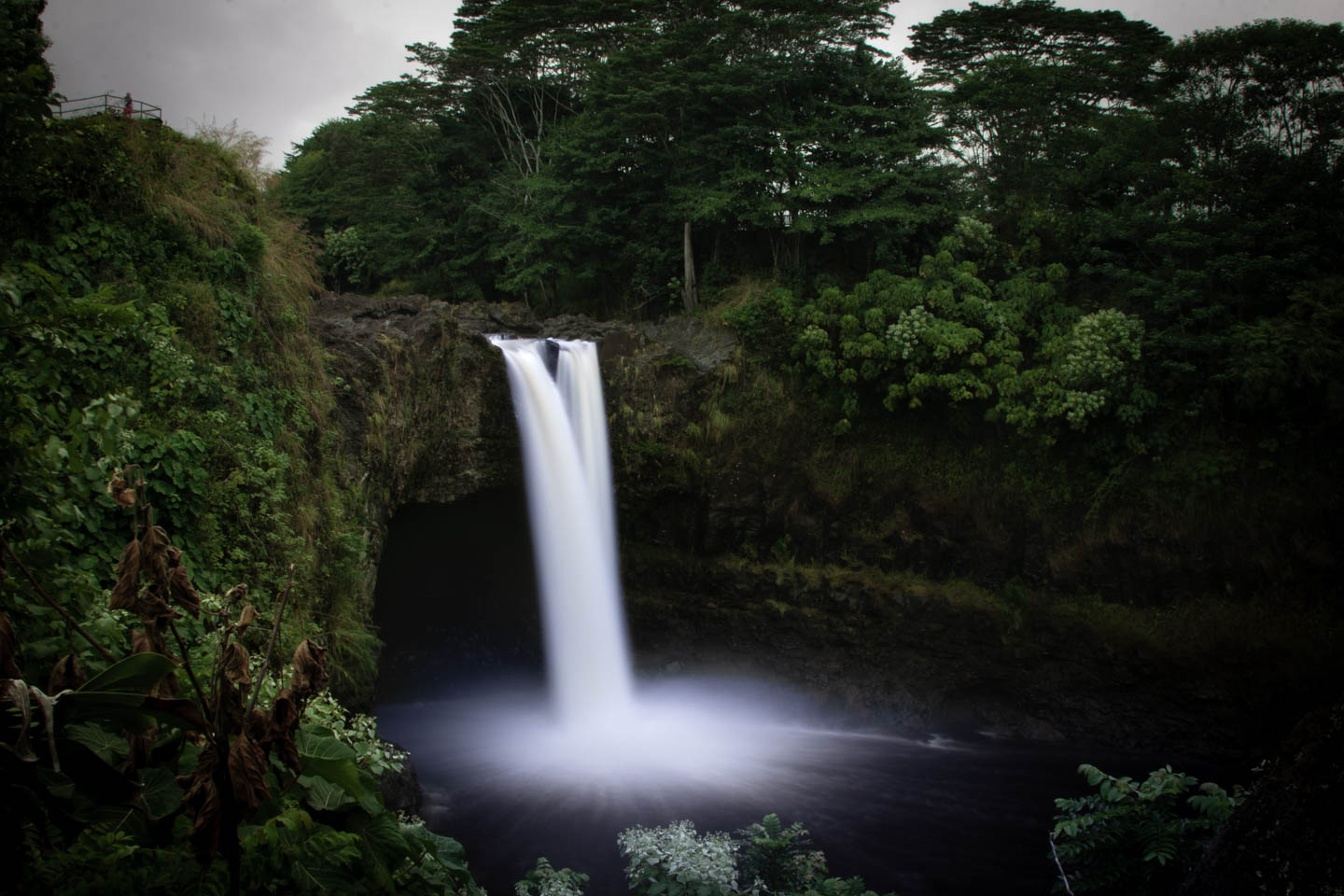 Wodospad Rainbow na wyspie Hawai'i