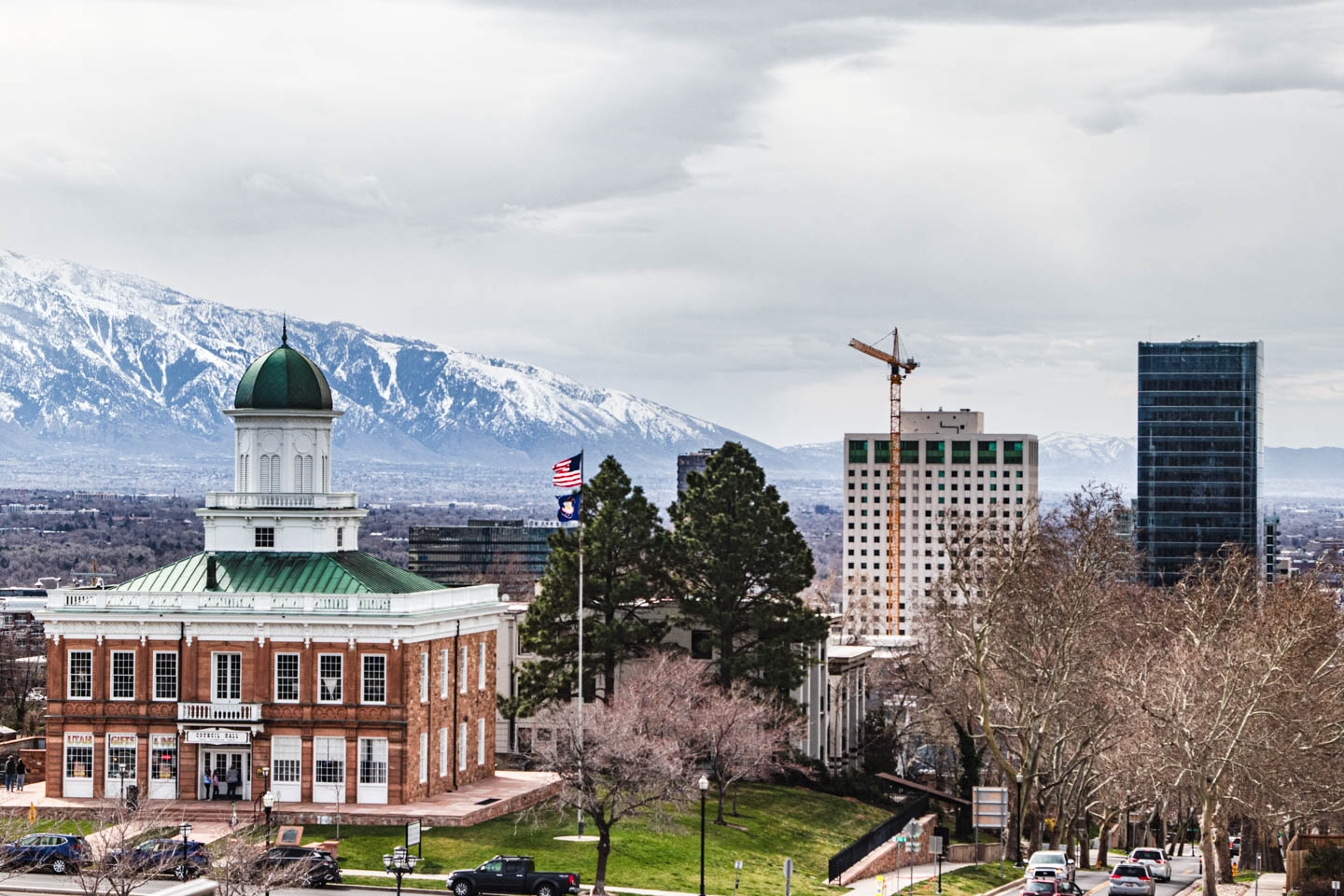 Salt Lake City to stolica Utah, która zachwyca majestatycznymi górami