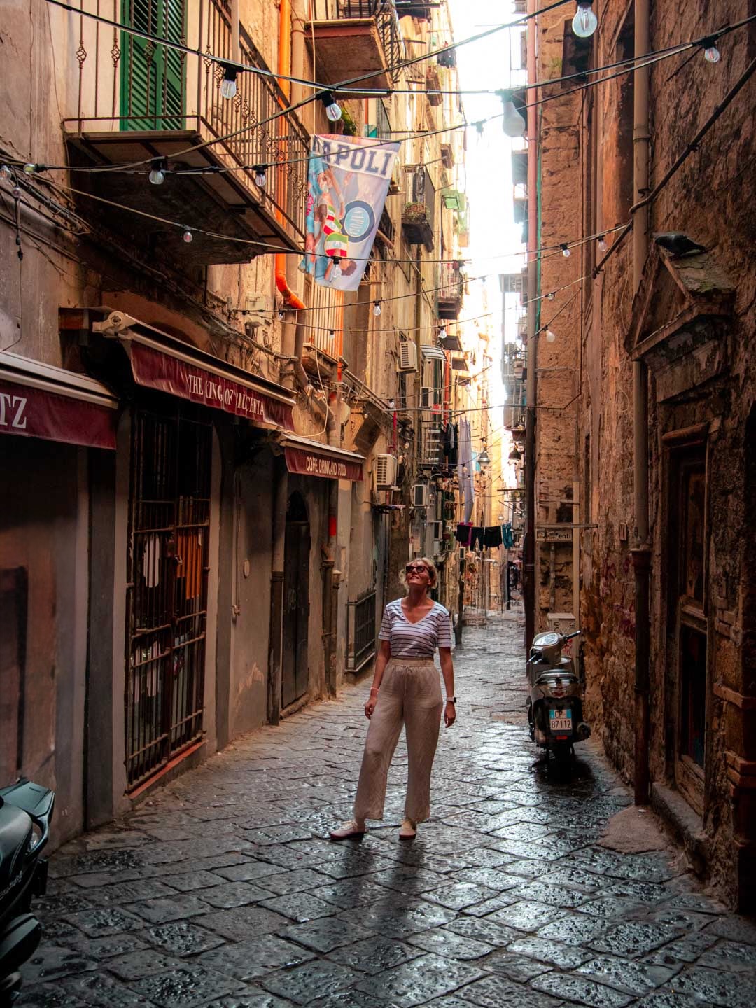 Naples: Linen Pants & Striped T-Shirt