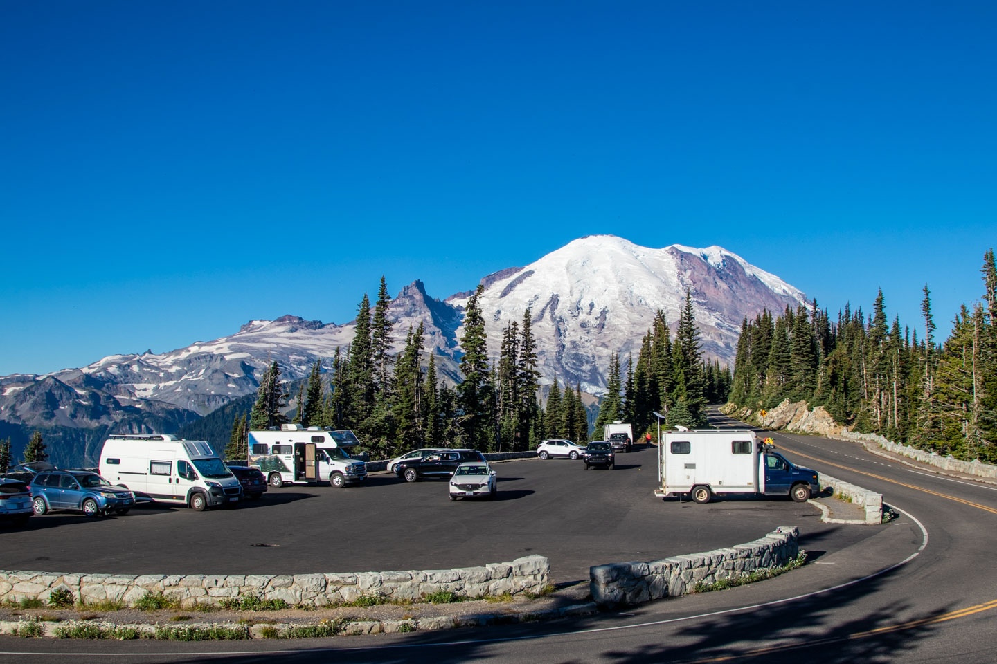 Building your camper van connects you with fellow enthusiasts
