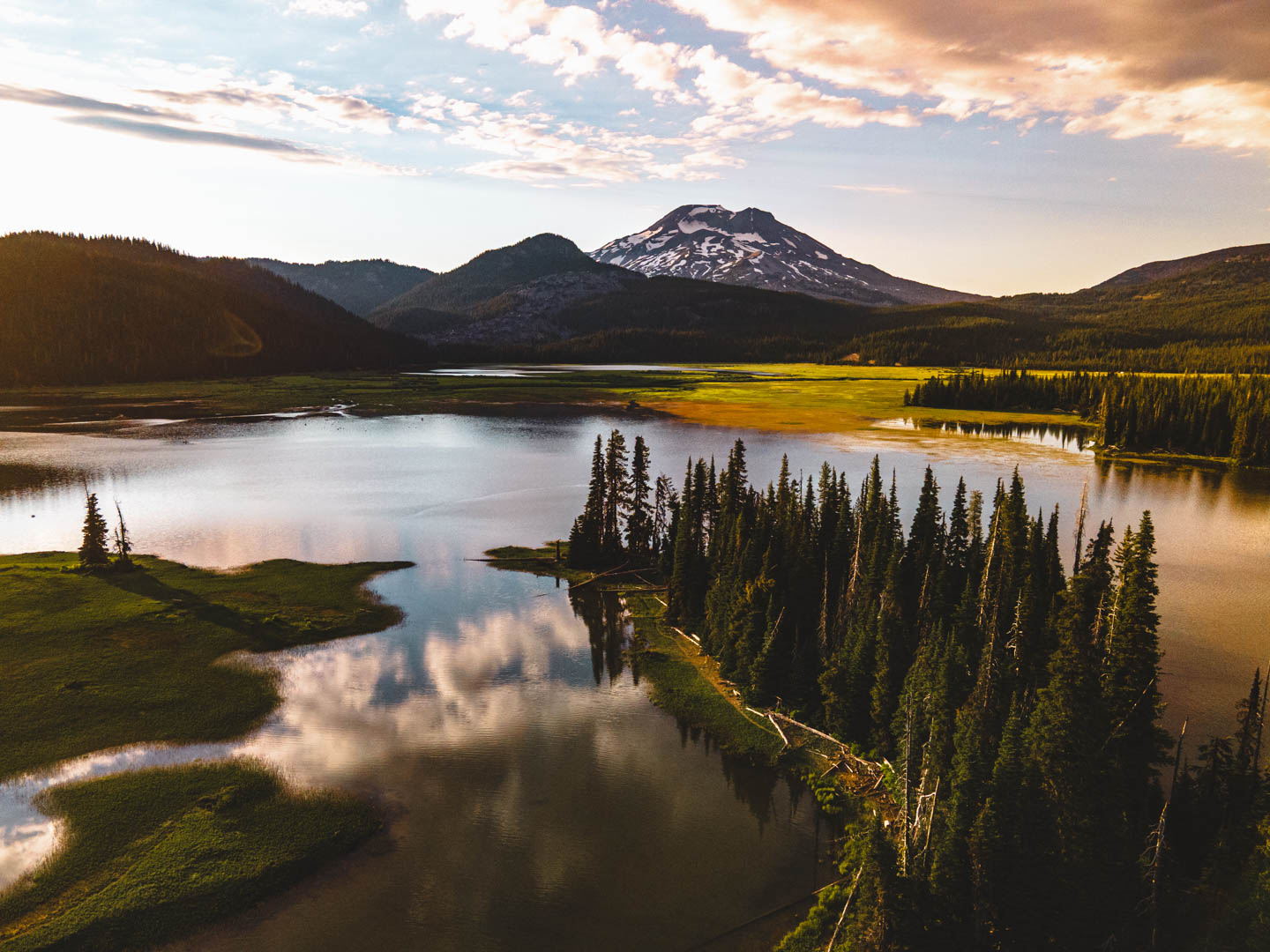 The Cascade Lakes Scenic Byway, Oregon