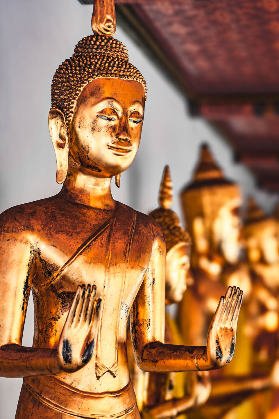 There are no required vaccines for entering Thailand